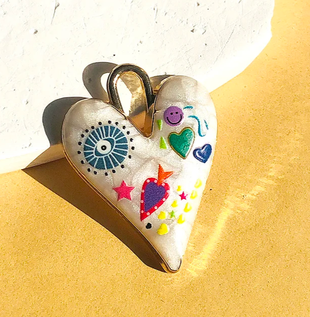 Подвеска (кулон/ шарм) Сердце с эмалью расписанное 226х34мм золотистый (MIZ.2634.C125)