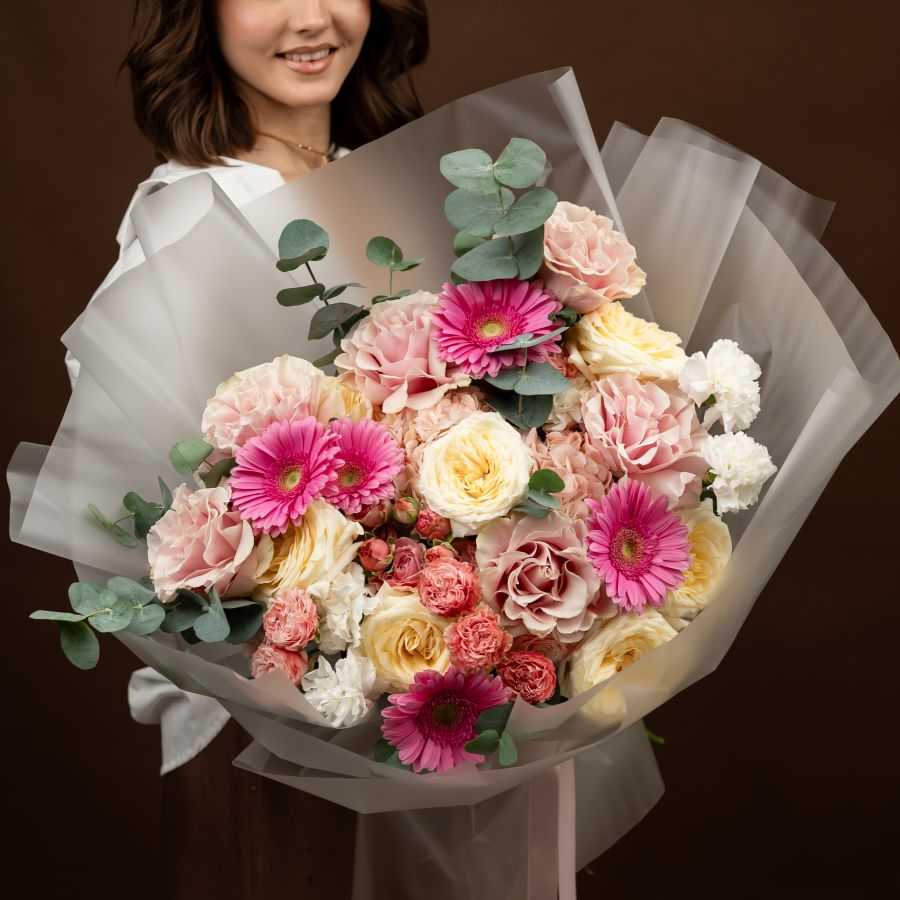 Букет из французских роз и гербер