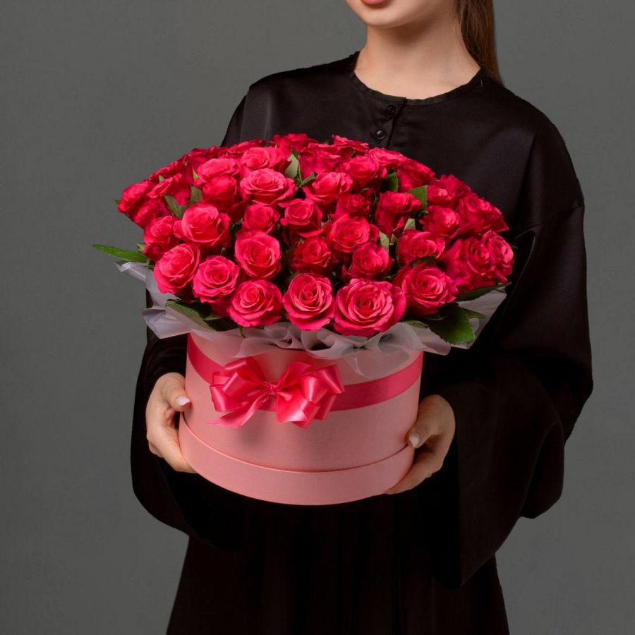 51 роза розовая 40 см (Кения) в коробке