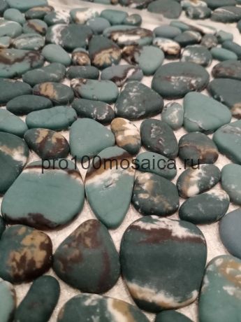 SEA ROCK. Плитка мозаика зеленая камешки стекло Glass 305*305*6 (ORRO Mosaic)