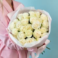 Белая роза от 7 шт (60см)