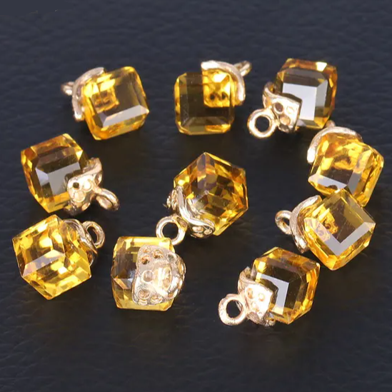 Подвеска (кулон/ шарм) Кубический кристалл 15х9х9мм в золоте Разные цвета (МТ-1892)