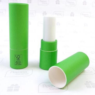 помады с логотипом