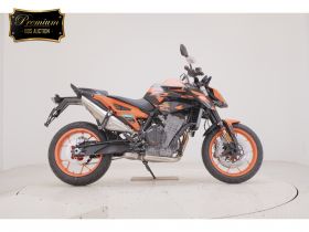 KTM 890DUKE