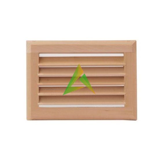 Вентиляционная решетка из липы для бани