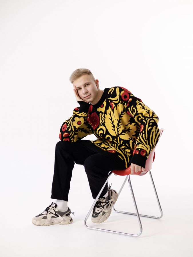 Свитер Хохлома