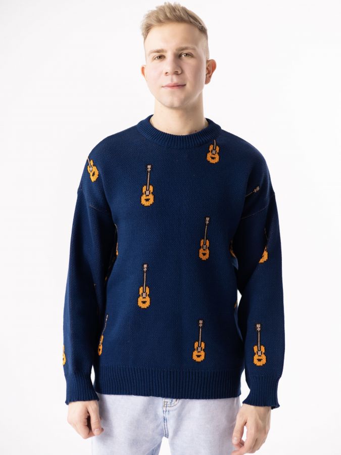 Свитер с гитарами синий