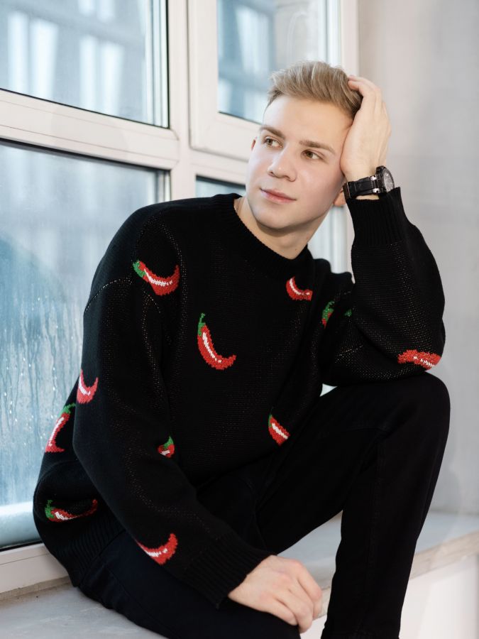 Свитер с перчиками