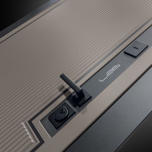 Входная дверь Лабиринт Лаб 1 Про - Зеркало панорама Белый софт