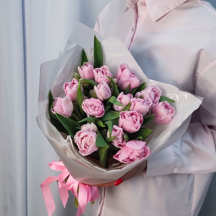 Тюльпаны розовые пионовидные от 15 шт