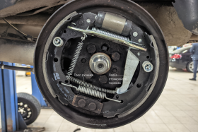 Диагностика Кнопки Электронного Ручника Epb на Автомобиле Варшавское шоссе 170Бс7