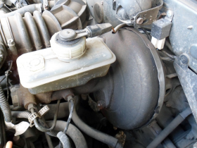 Замена Трубки Соединяющей Бачок И Гтц на Автомобиле Варшавское шоссе 170Бс7