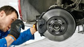 Восстановление Поверхности Под Колодки В Заднем Левом Суппорте на Автомобиле Варшавское шоссе 170Бс7