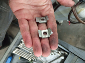 Инспекция Болтов Крепления Рулевой Колонки на Автомобиле Варшавское шоссе 170Бс7