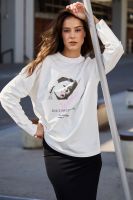 Лонгслив оверсайз с принтом [молочный]