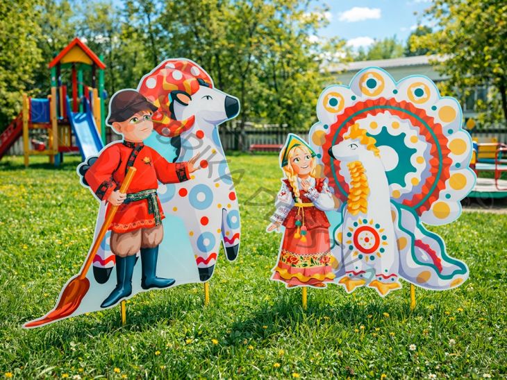 Композиция уличных фигур "Сказочный мир Дымковской игрушки"