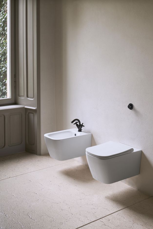 Безободковый унитаз подвесной GSI NUBES 961511 350 мм х 550 мм, без крепления, белый глянцевый ФОТО