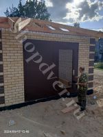 Гаражные ворота распашные