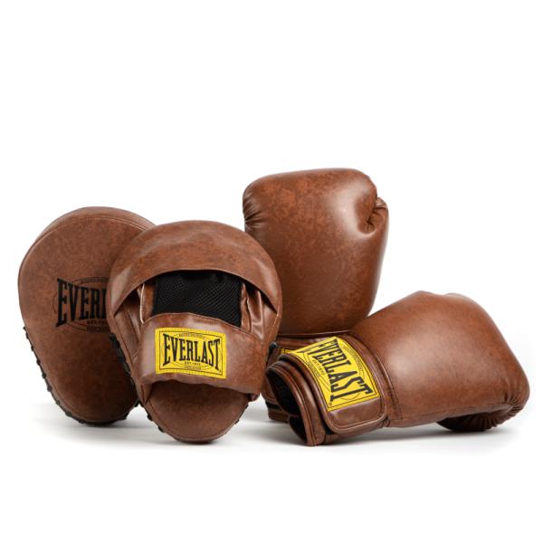 Набор для бокса Everlast 1910 PU (перчатки лапы) коричневый. Артикул P00003402
