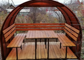 Беседка "Арочная " с дополнительной скамейкой и обшивкой пола . Профильная труба 20*40*1,5мм.