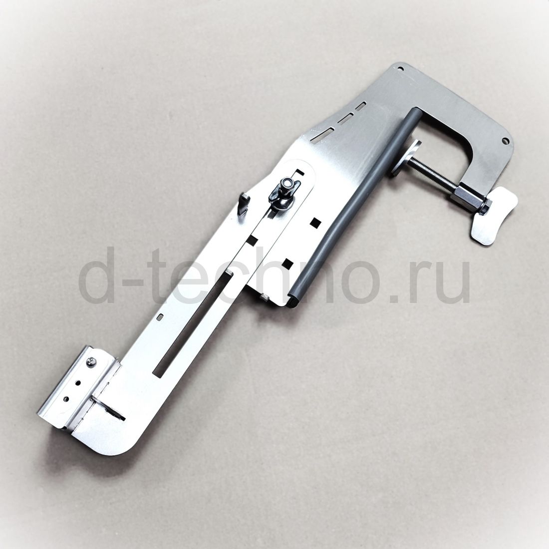 Струбцина с пружинным кронштейном широкая