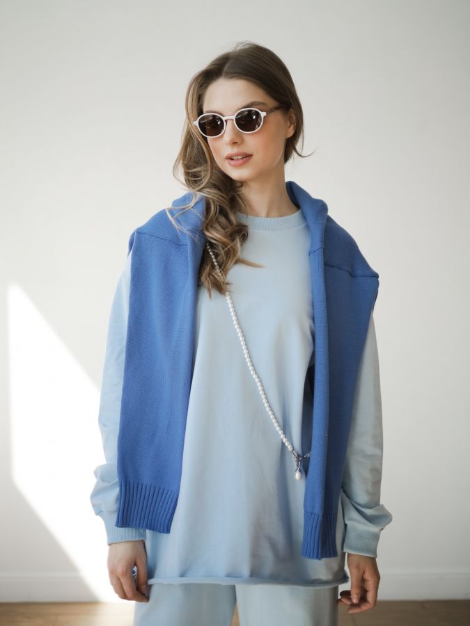 Кофта с длинным рукавом голубая