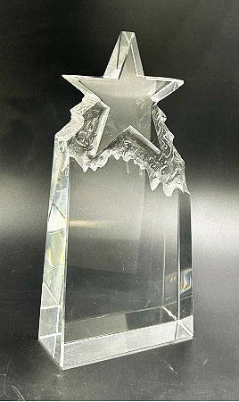 Награда из стекла Звезда вырезанная (23 см)