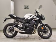 TRIUMPH STREET TRIPLE R