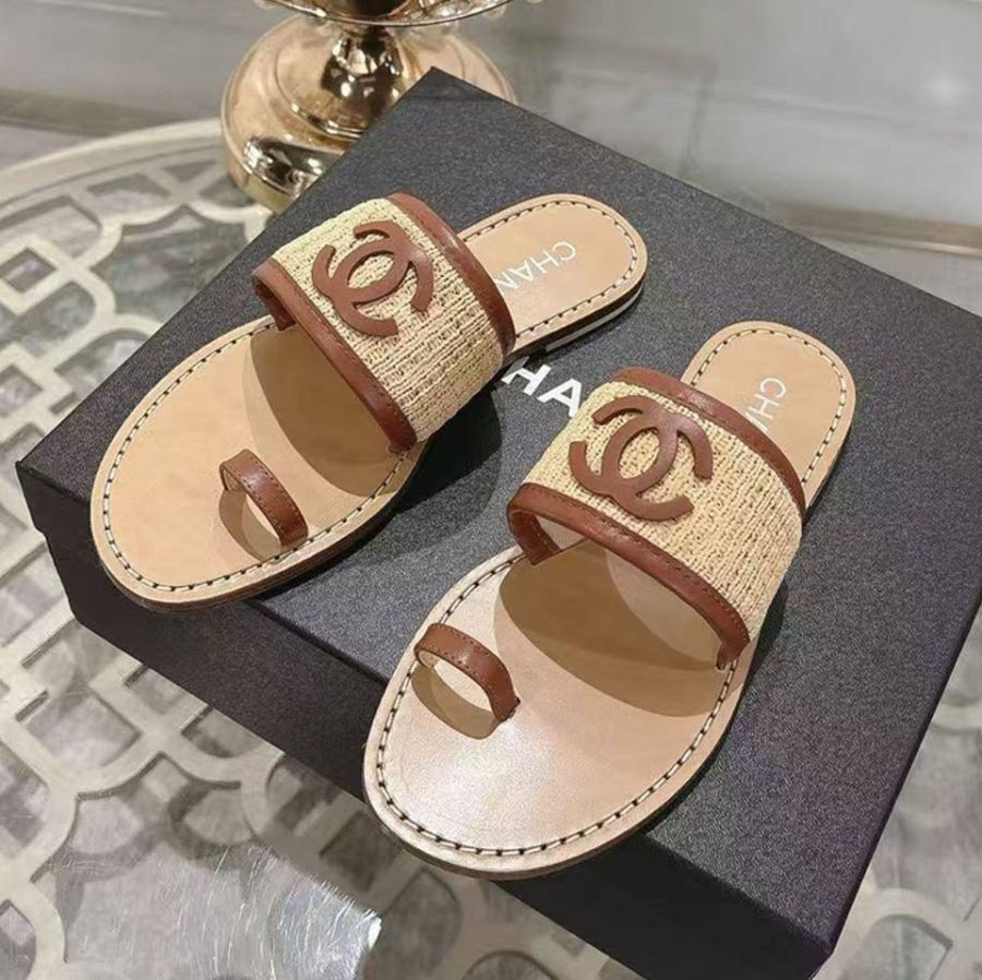Шлепанцы CHANEL Premium