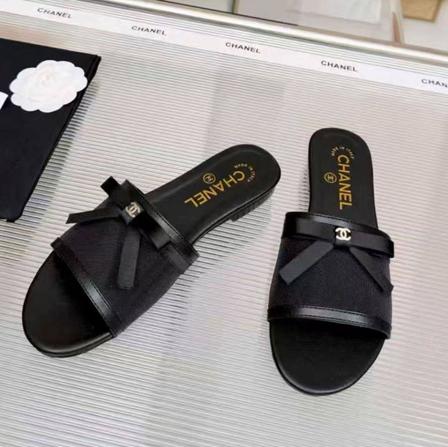 Шлепанцы CHANEL Premium