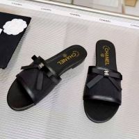 Шлепанцы CHANEL Premium