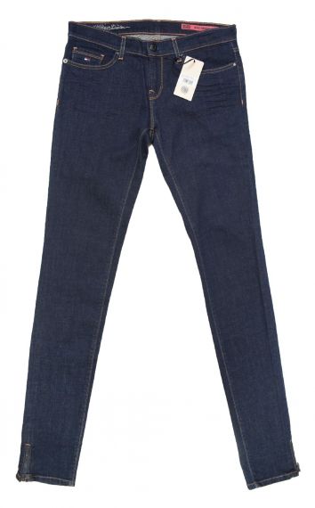 Tommy Hilfiger (CША)