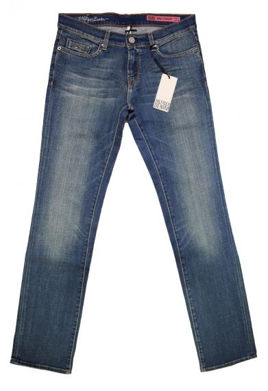 Tommy Hilfiger (CША)