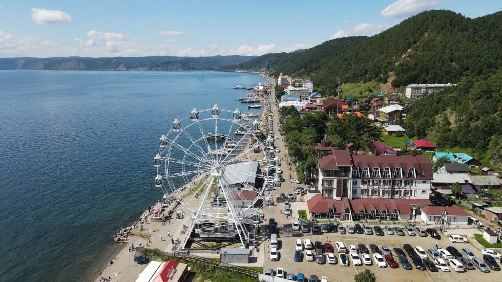 Байкальский пленэр в Листвянке с Андреем Жилиным: пишем этюды среди истории и магии природы