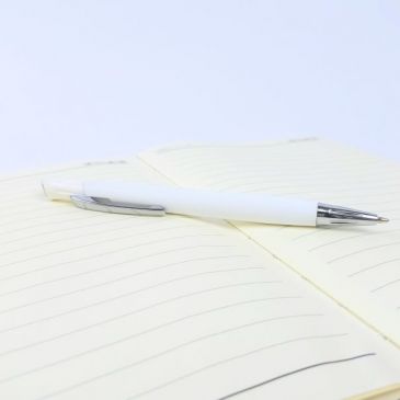 металлические ручки с логотипом
