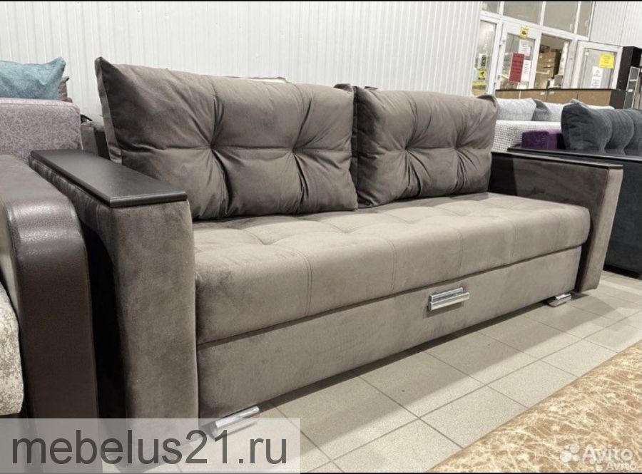 Диван прямой Лира с подлокотником