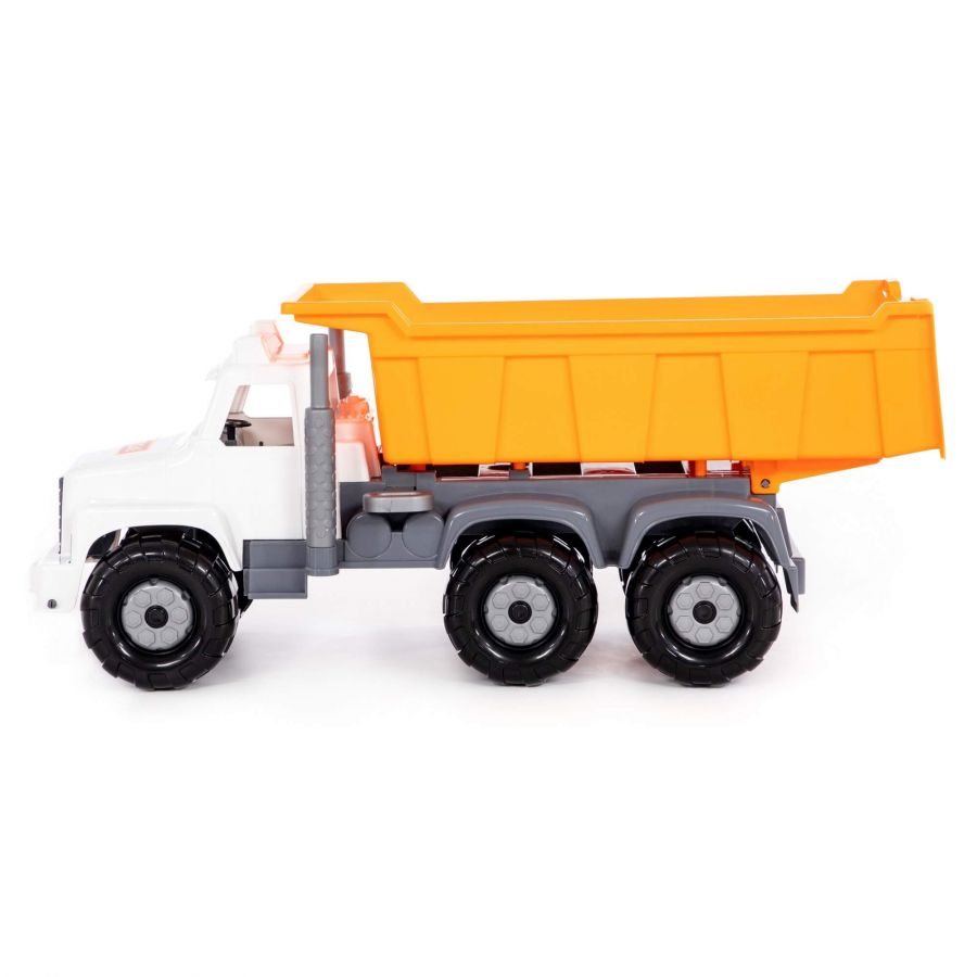 "Супергигант", автомобиль дорожный