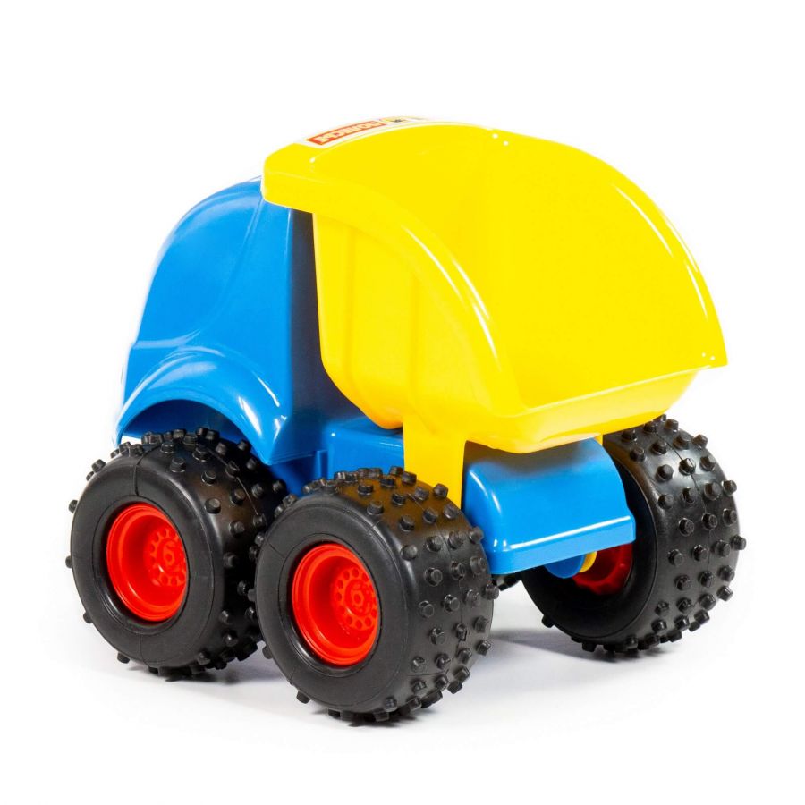 "Чип", автомобиль-самосвал