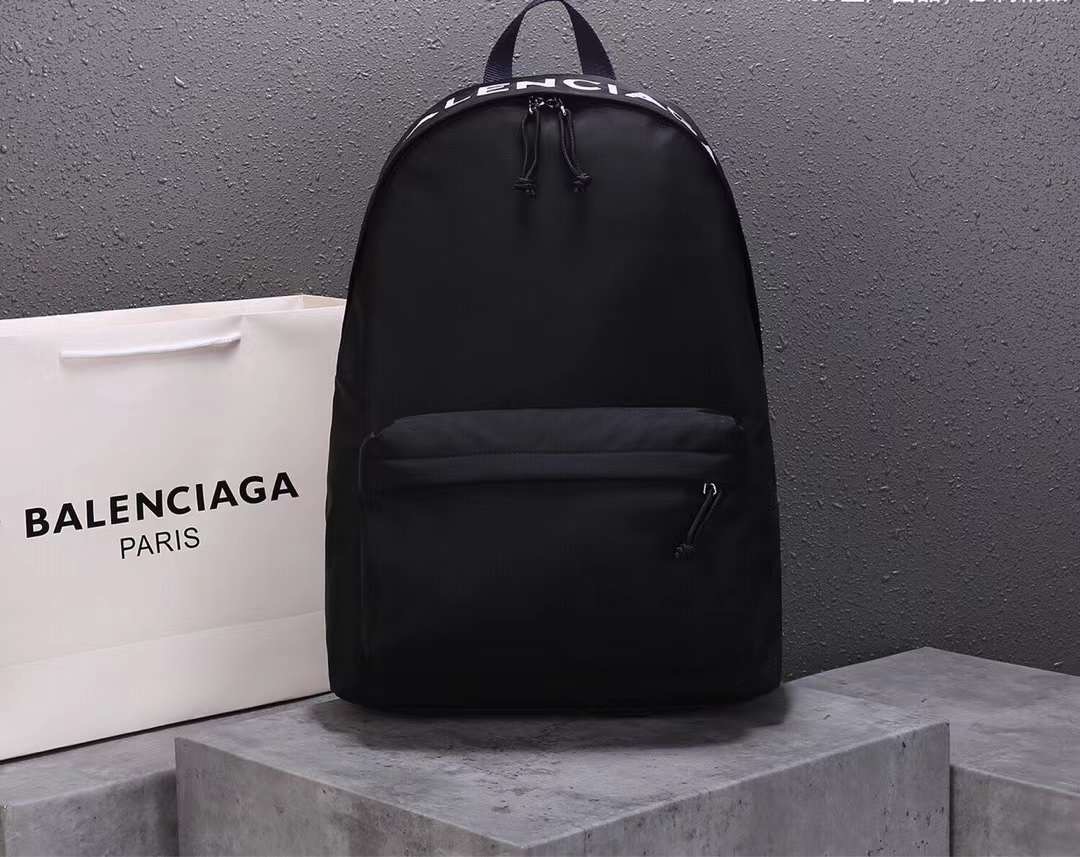 Рюкзак Balenciaga 49x36x13 cm