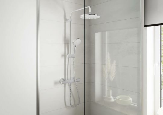 Душевая система Hansgrohe Vernis Blend Showerpipe 26276000 с термостатом хром ФОТО