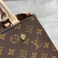 Сумка Louis Vuitton