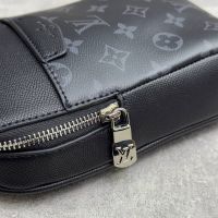 Мини сумка через плечо Louis Vuitton