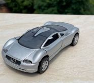 Модель New Ray, машина Audi Avus Quattro, 1:32