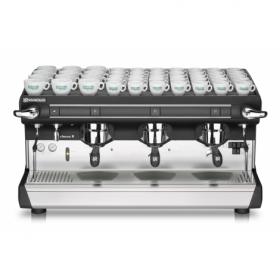 Профессиональная кофемашина Rancilio Classe 9S 3 группы