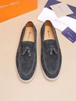 Мужские лоферы Santoni с кисточками