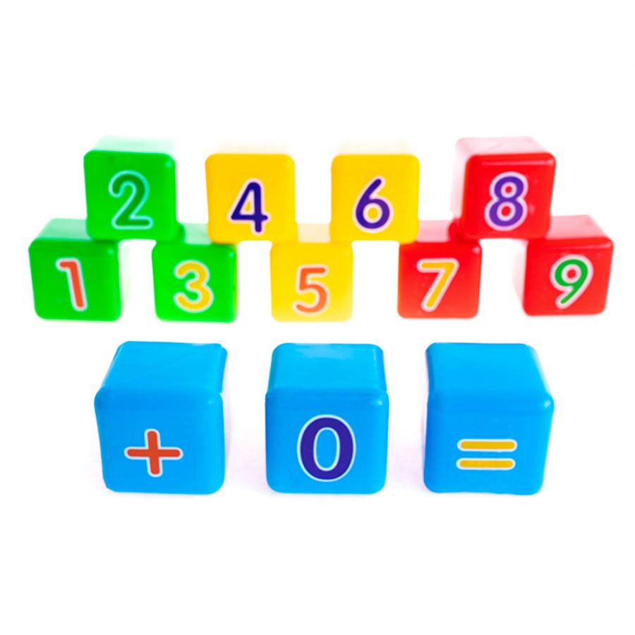 Набор кубиков "Первая математика" (кубик 7х7 см)