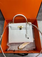 Сумка HERMES KELLY Crocodile 28 см золото