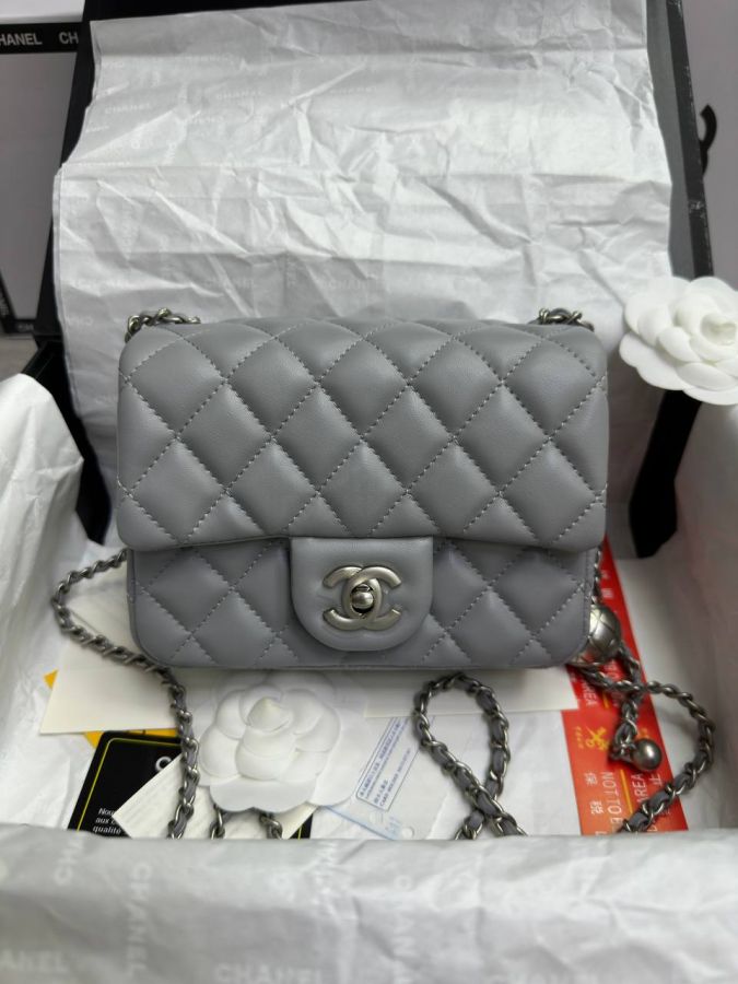 Сумка CHANEL серебро