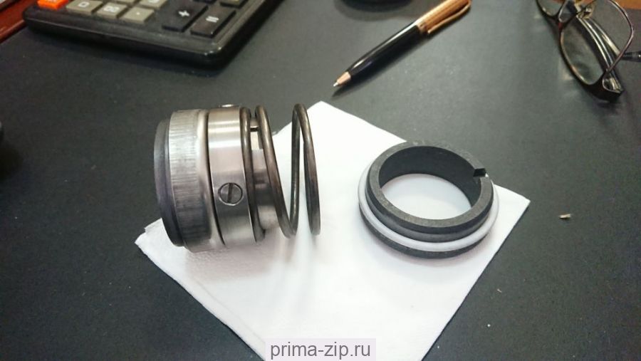 Уплотнение торцовое УТ1Ф.033К