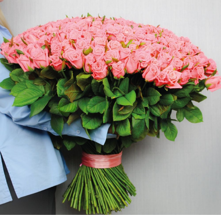 Букет из 301 розовая роза